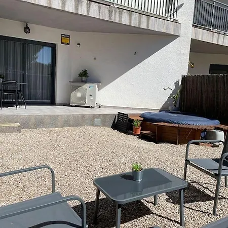 Apartamento Con Patio Y Jacuzzi Privado * Calafat